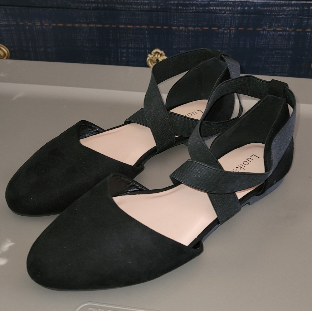 Wide Width Flats - Elastic Cross Strap Round Toe